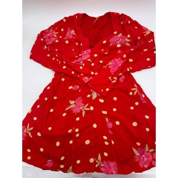 Free People Mini Dress Button Down Long Sleeves V Neck Sz XS Red w Flowers NWOT - Picture 13 of 13